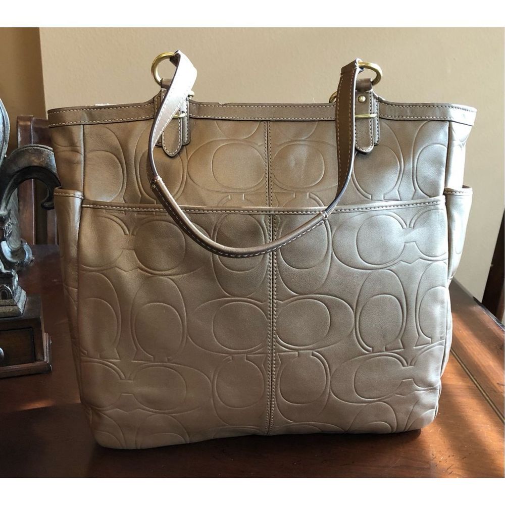 Coach Embossed Signature C Leather Gallery Tote In … Gem
